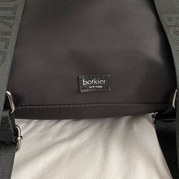 Small backpack - Picture 4 of 6